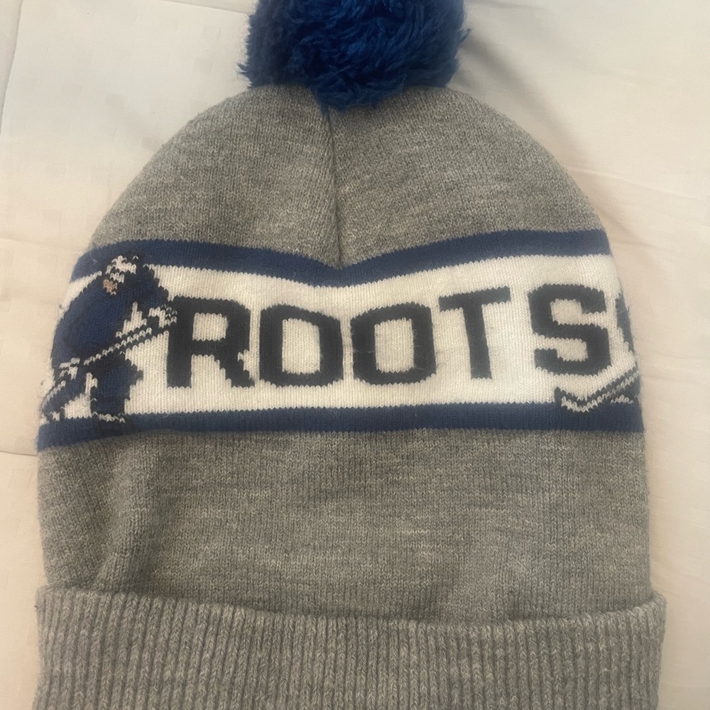 Roots Gray and Blue Knit Beanie